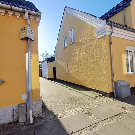 Double 7 With Free Parking Appartement *